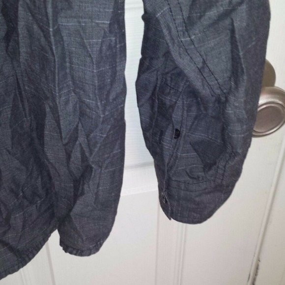 bruno Mens Button Down Gray Shirt with Cuffed Sleeves Size Large - Picture 4 of 4